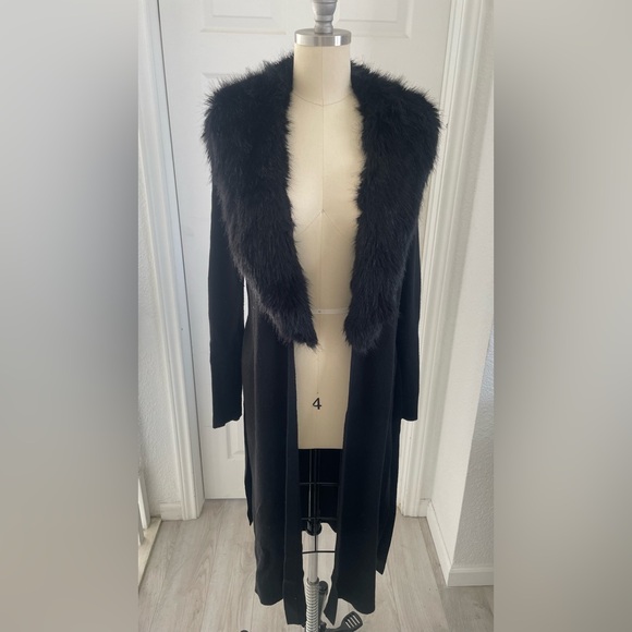 White House black market Black removable Faux Fur Trimmed belted long cardigan. - Picture 8 of 11